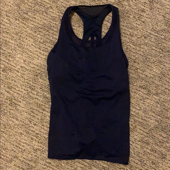 Lululemon navy top with built in sports bra. Worn1 - Picture 1 of 3